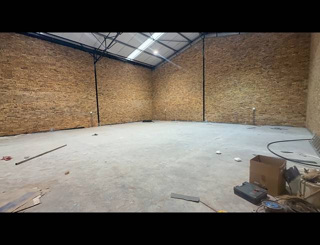 395M² WAREHOUSE FOR SALE IN BARTLETT